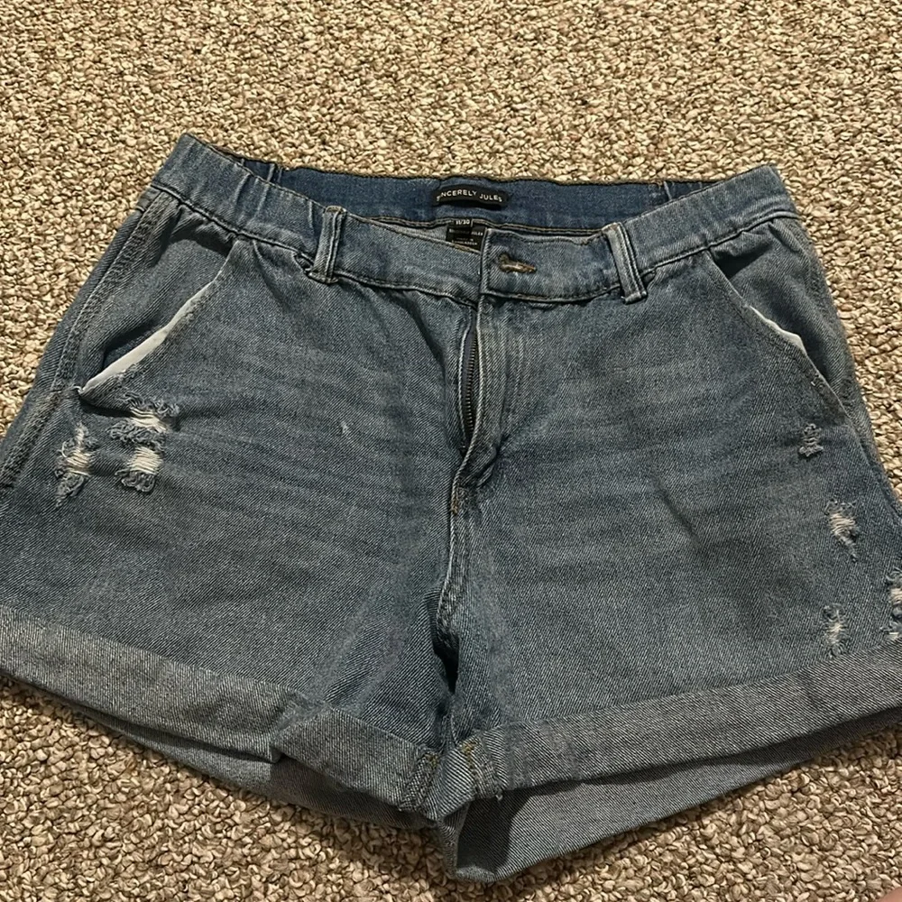 Jean Shorts - Picture 1 of 3